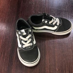 Vans ward slip on skate toddler shoes-black/white